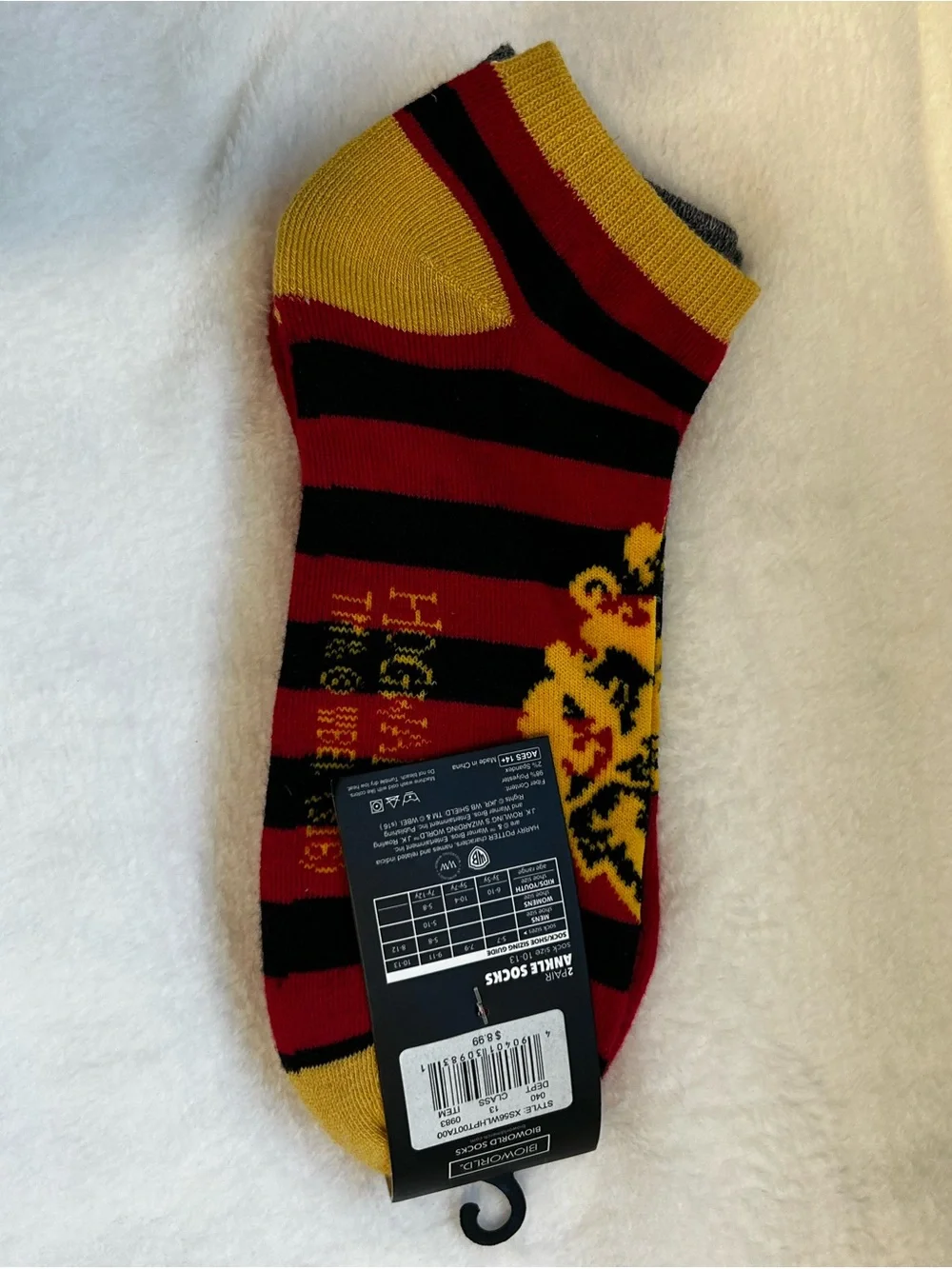 NWT Harry Potter Gryffindor 2-Pair Ankle Socks by Bioworld